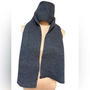GAP Rib Knit Scarf Gray One Size Cotton Blend Classic Winter Unisex